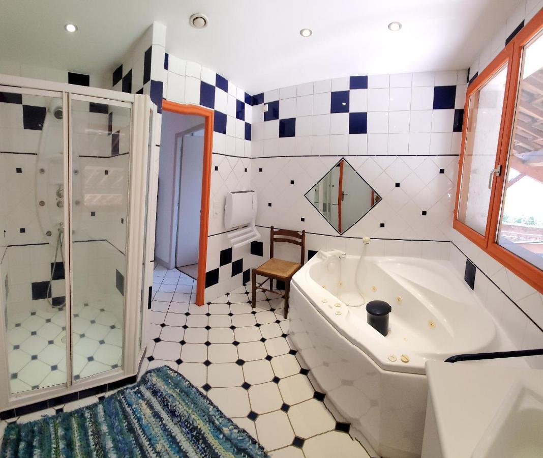 Chambres A La Campagne Moirans Kültér fotó